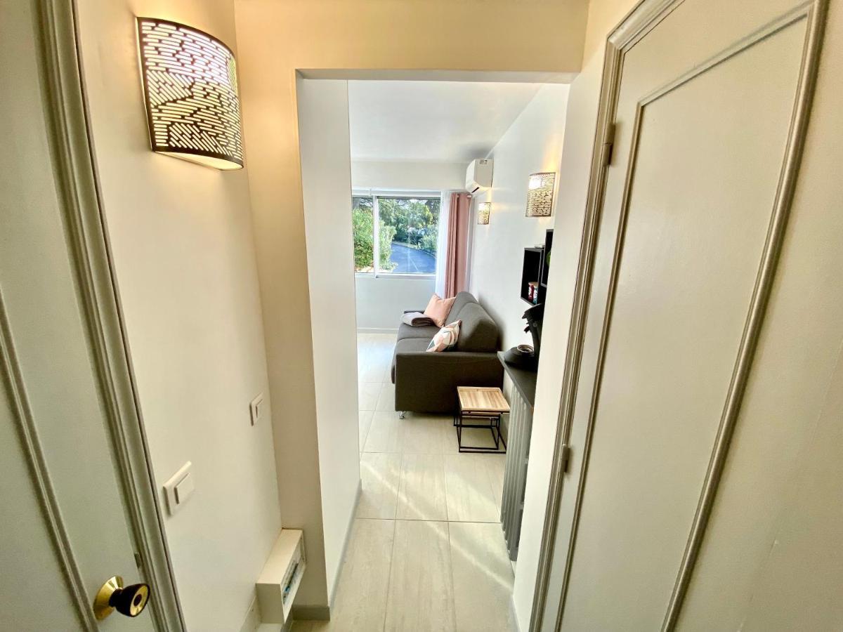 CHÂTEAU PICAUD - MAGNIFIQUE STUDIO -à 2min DU BORD DE MER Cannes Esterno foto